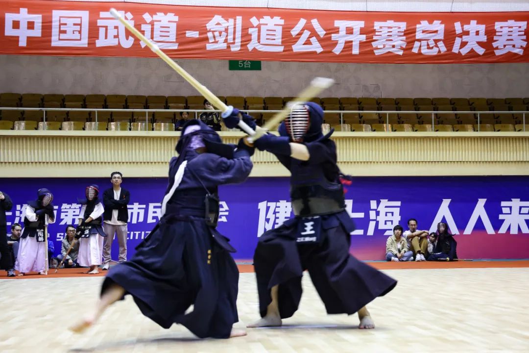 剑影交织,传承千年武魂!400名剑道高手决战杨浦_上海杨浦_新民网