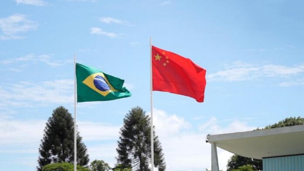 第一观察·现场｜从北京到巴西利亚 两首歌曲见证中巴深情厚谊