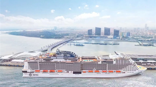 MSC地中海邮轮旗下“亚洲旗舰”MSC荣耀号1月16日升级回归上海母港，带来覆盖春节、寒暑假的25条航次