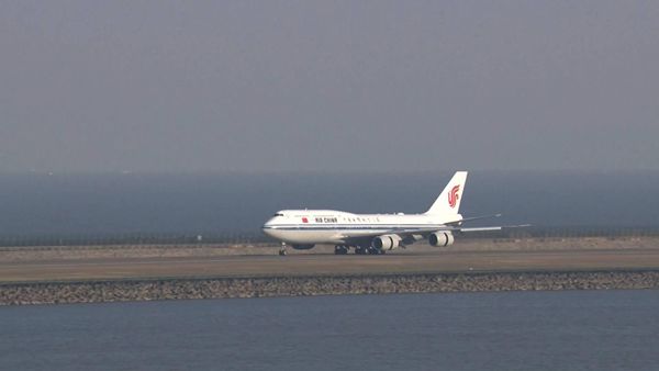 习近平抵达澳门 将出席庆祝澳门回归祖国25周年大会