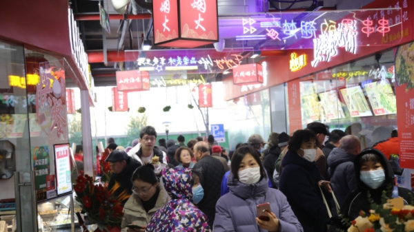 静安这家市集开业后，为啥让周边居民直呼“幸福感爆棚”？