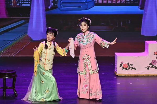 “上海乡音”回来了！这两部经典沪剧“青春版”后继有人_时政_新民网