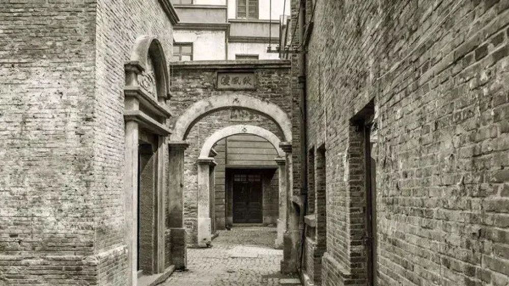 新民艺评｜代代相传的上海民风，就藏在沪语小说《弄堂》里