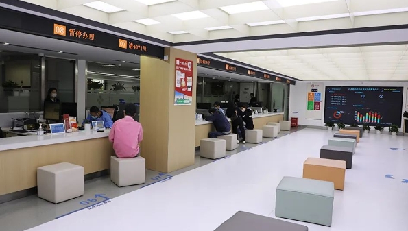 长宁这群“小蜜蜂”，为居民提供300多项民生事务服务！