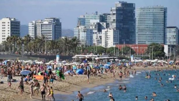 拒绝变“鬼城” 西班牙一地拟禁止非居民买房
