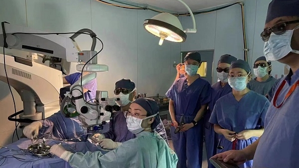 中国首例！复旦大学附属眼耳鼻喉科医院完成3D视觉下RPGR基因突变相关视网膜色素变性患者给药