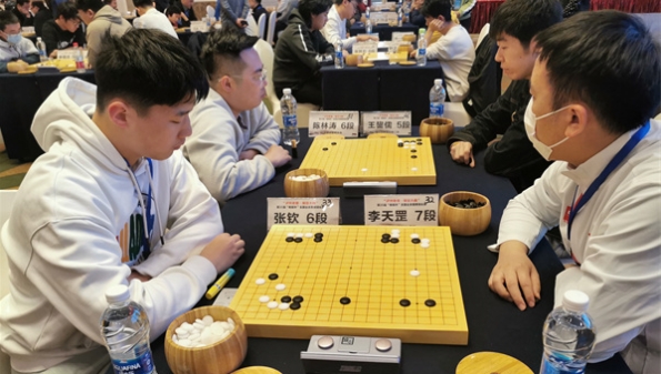 锻炼小将和女将，新民清一队征战第35届晚报杯