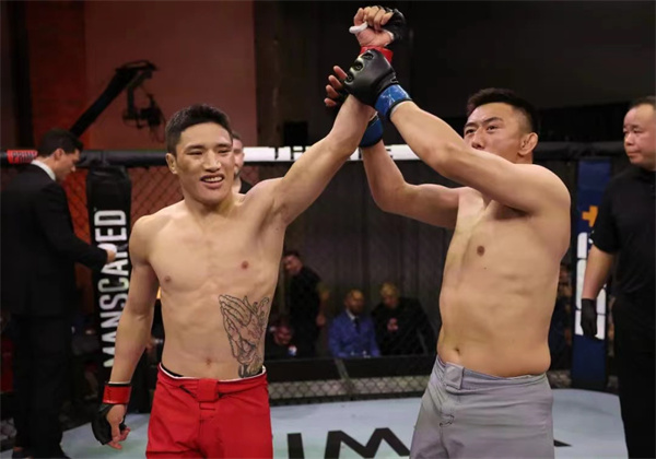 七名中国选手晋级半决赛,UFC精英之路第二季首轮满载而归_文体社会_新民网