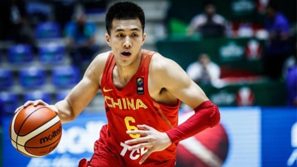中国男篮大名单居然没有“亚洲第一后卫”？