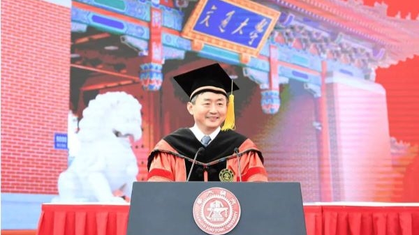 丁奎岭寄语交大毕业生：在坚守和突破中远航