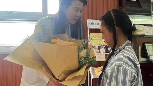 花季少女患罕见眼疾来上海九院治疗，获“悦目瞳行”眼健康公益基金支持成功手术