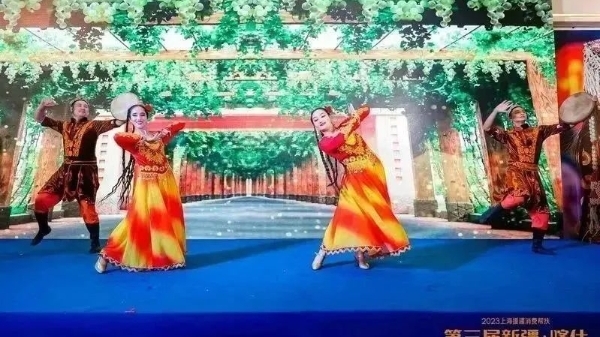 “第三届新疆喀什水果干果节”开幕，打造沪上新食尚