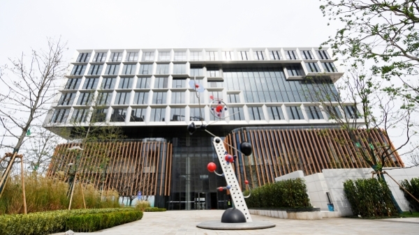 长得像芯片的WLA人工智能实验室 最大特点是交互、偶遇和开放