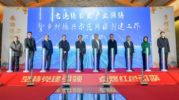 在浦东红窑，老港镇举办了这样一场“群英会”