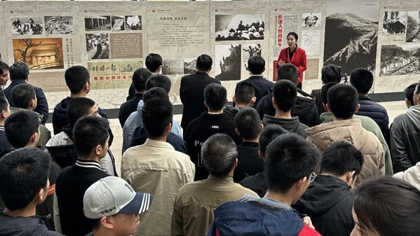 赓续红色精神血脉 激荡青春奋进力量！“红旗渠精神进校园巡展”走进上海交大见闻