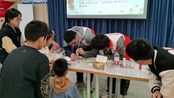 无人机表演、科学小实验、知识科普……社区里的科普课堂长啥样？来一探究竟