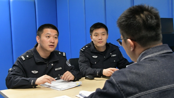 用脱毛仪会失明？所谓“质检报告”系造假，上海警方揭开恶意抹黑“内幕”