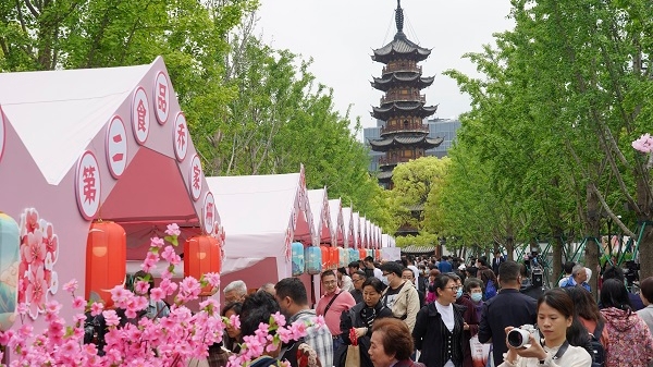 重现“龙华十八湾”盛况　龙华庙会今“吉祥出会”