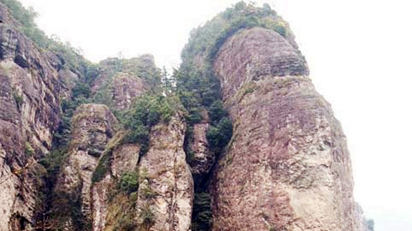 雁荡三绝，天开图画