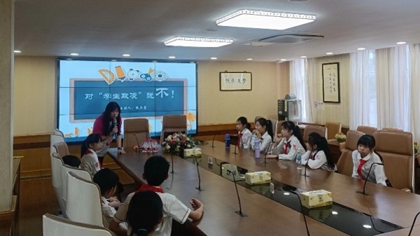 以法之爱守护未来 静安区法律援助中心帮助青少年维权成效显著