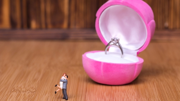 上海发布首个婚姻介绍服务机构合规指引，三到七天“冷静期”内可退费