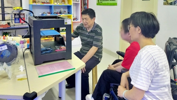“爱聚秦阳”志愿者队伍：一个人带动一群人，点亮希望之光