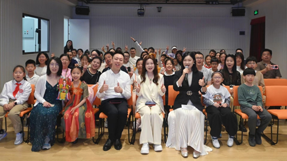 “小小讲解员”带观众感受海派木偶文化