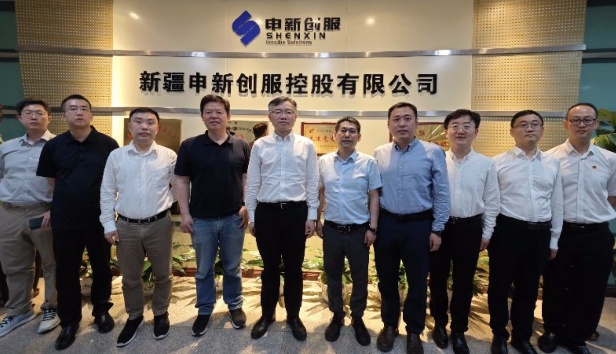 上海市科委代表团来新疆调研推进科技援疆工作