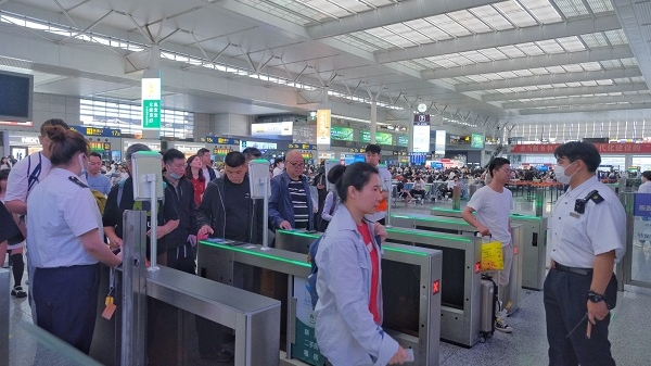 6月15日铁路上海站实施新列车运行图，变化不止首开长三角环线高铁……