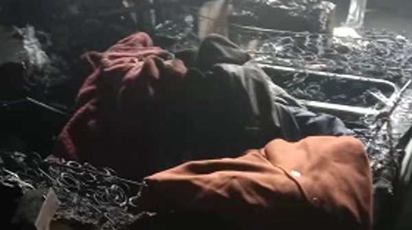 梅陇一居民在室内给电瓶充电酿成火灾 处罚来了 事主被闵行警方行政拘留