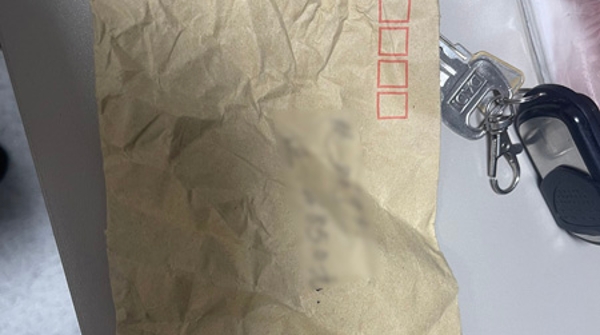 偷了车主1.6万元后，这个洗车工马上租了一辆法拉利……