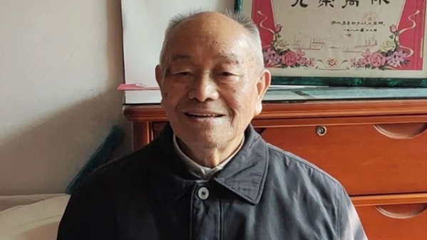 十日谈｜许民荣：《党章》照心田