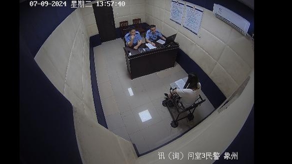 一人分饰多角诈骗闺蜜近60万元！ 这个“戏精”被抓了