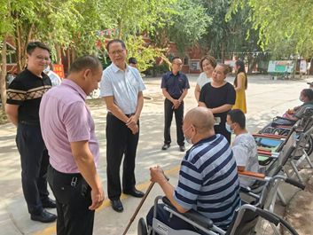中国-马来西亚钦州产业园区管理委员会代表团赴巴楚考察调研