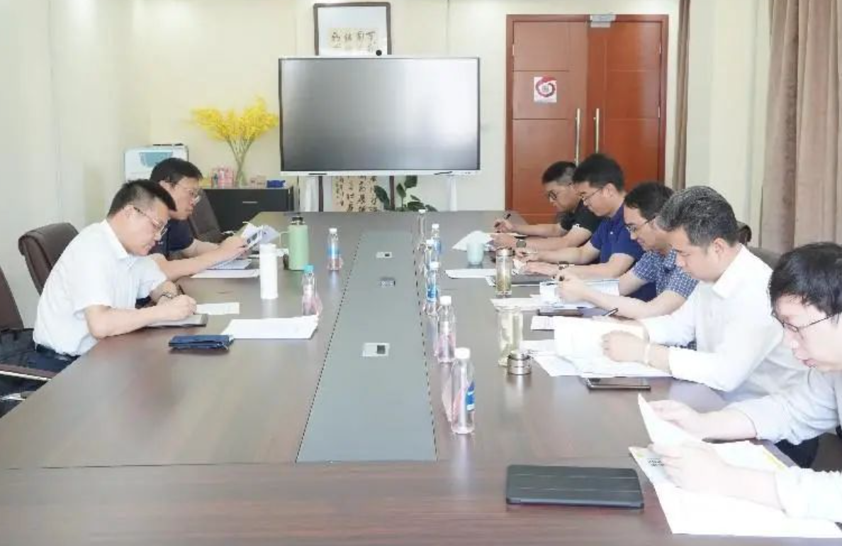 上海援疆前指第十次指挥长办公会召开