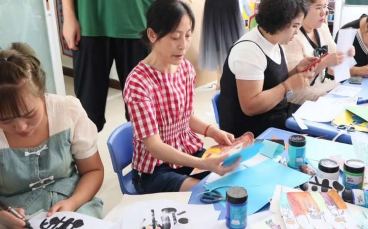 上海宋庆龄基金会“2024教师赋能计划·新疆泽普培训班”活动纪实