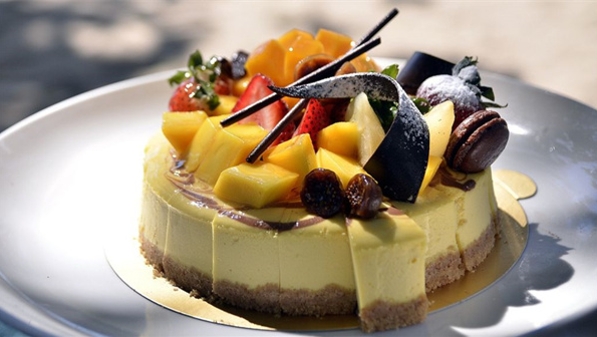 切个蛋糕收费近60欧？意大利餐厅高价服务费引发争议