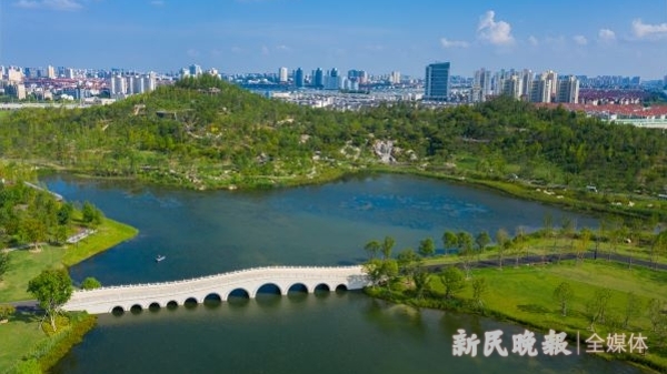 登双子山看天际线，游温室花园感受沉浸式体验，世博文化公园南区9月20日开园，早鸟票明起开售