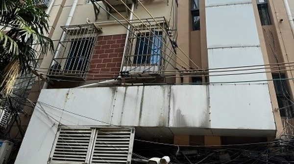 新闻追踪：扰民10多年的“巨无霸”要移位了