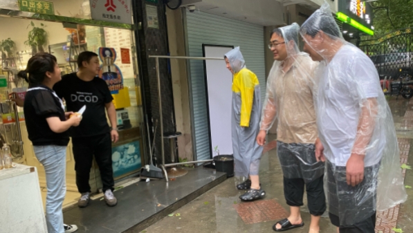 发现并消除安全隐患80余处，静安石门二路街道新兴领域各党组织合力攻坚“贝碧嘉”