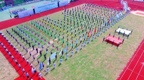 探索“户外运动+”文体旅融合，这场运动会在奉贤海湾镇举行