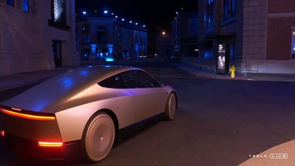 全球自动驾驶竞争升级 萝卜快跑计划全球布局