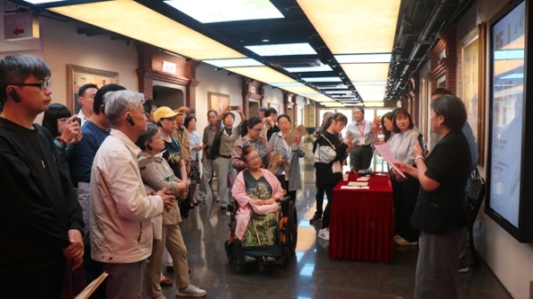 她的革命之路从这里起航，虹口举办丁玲诞辰120周年文献展