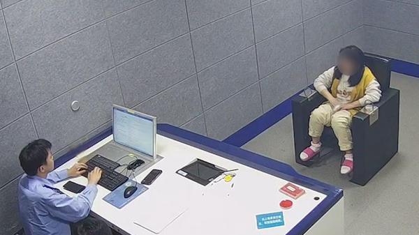 “富婆”朋友“路道粗”，把钱交给她后发现……