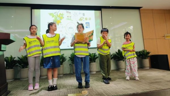 蝴蝶科普绘本课堂走进长宁校园