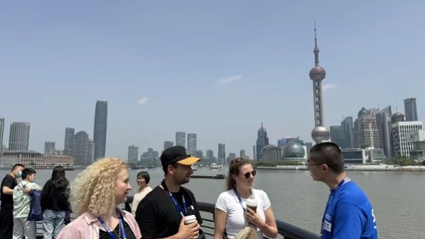 中国过境免签政策全面放宽优化 境外游客机票预订量同比增长近2倍